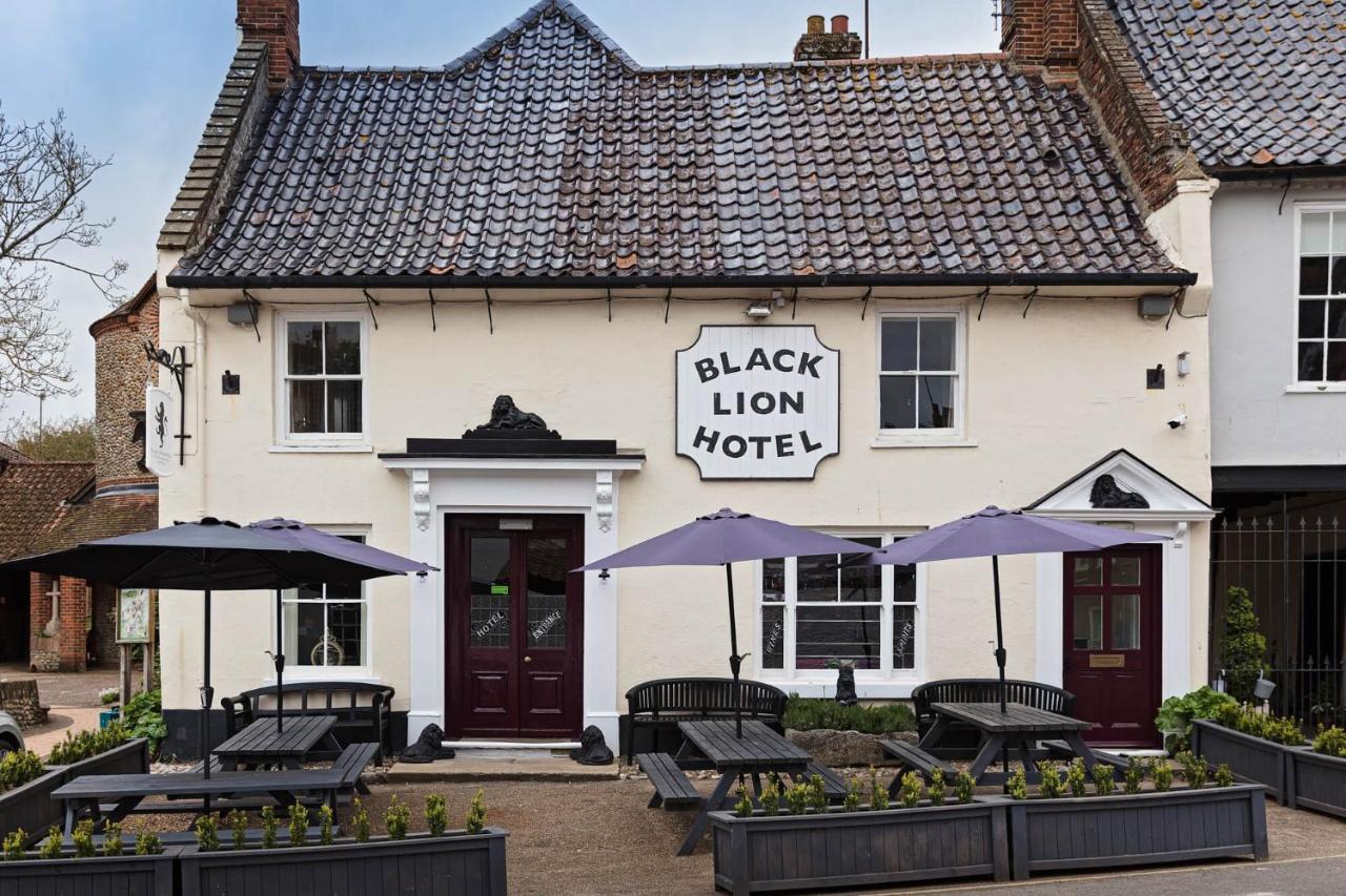 The Black Lion Hotel Little Walsingham Extérieur photo